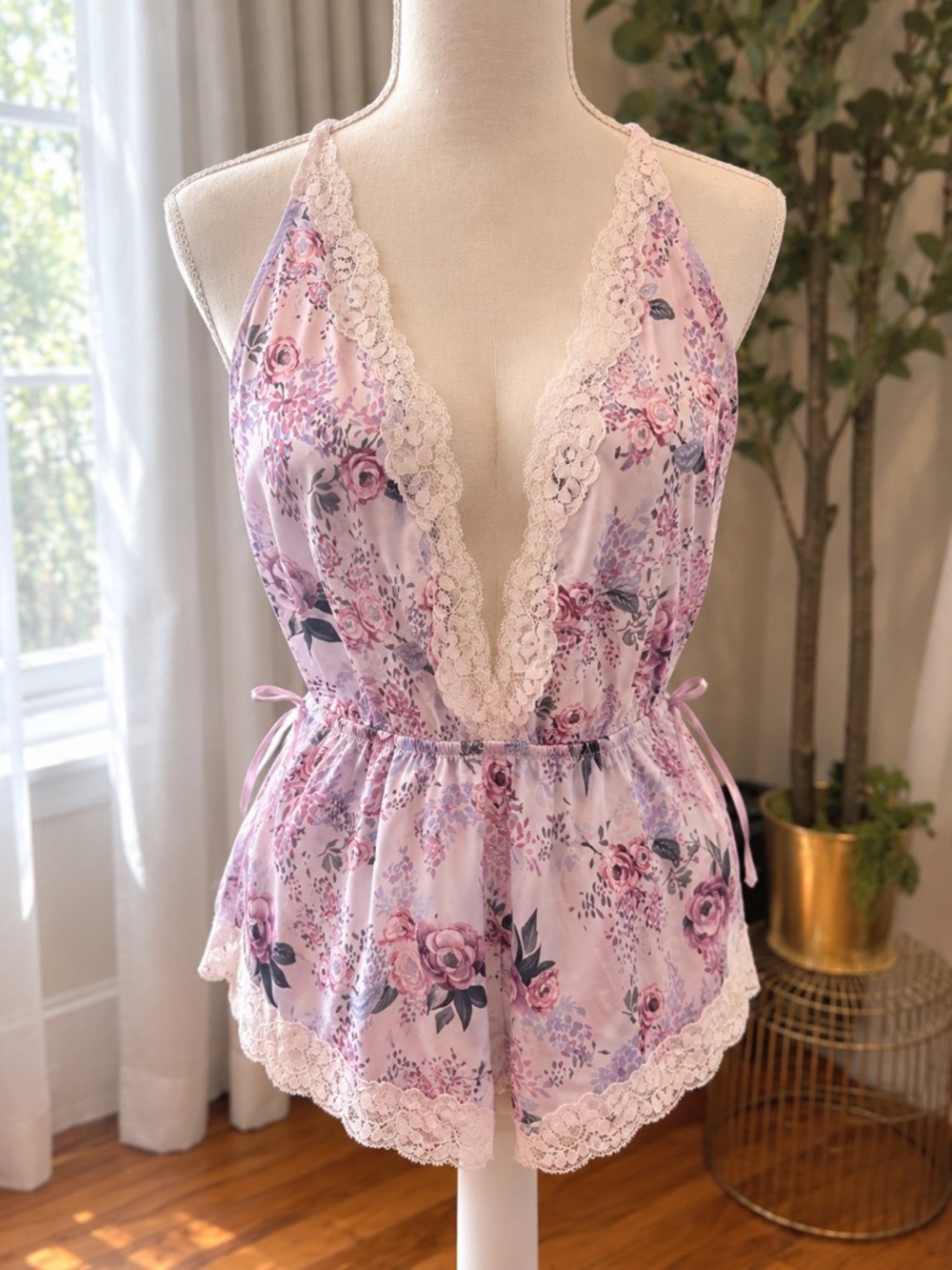 Vintage Secret Possessions Floral Lace Trim Sleepwear - Women Intimates